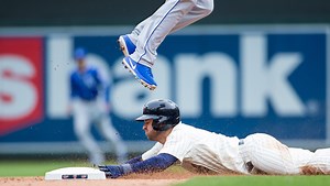 Zimmer: With sweep of Royals, Twins Magic Number is 160