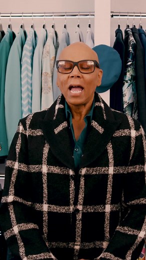 Bugs Bunny: The Original Drag Queen Icon