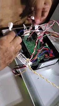 Programming of the Speed Queen controls for Payrange Device