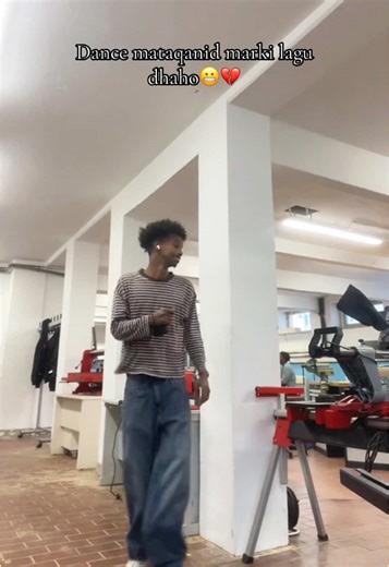 Dancing to the Beat of Somalia: A Cultural Journey