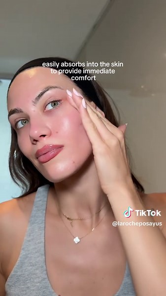 Give your skin everything it’s been asking for with Toleriane Double Repair Moisturizer 💯​ #larocheposay #facialmoisturizer #winterhydraiton ​