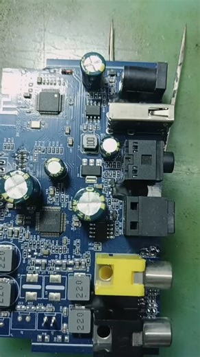 siqi_pcb on Instagram: "Send production materials Gerber file, get reference price cost, quick 1 hour quote. Send samples in 3 days. Looking forward to your pcba project🤝🏻🤝🏻 +Whatsapp/Wechat /Telegram:+86 17379199063 E-mail：siqipcba11@163.com #nrf24l01#TP4056#LEDs#netduino#energymeter#embeddedsystem#leds#autonomous#embeddedreporter#arduinomega#circuitboards#jazzbass#wemos#ingegneriaelettronica#pizero#manufacturing#pitchshift#robotics#teamblacksheepfpv#drumlove#raspberrypi2#raspbian#3dprintin