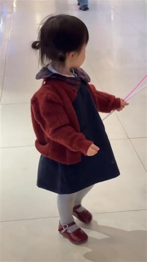 Sharing today's little sweet daily routine #Tiana #little #moment | NomNom Tiana