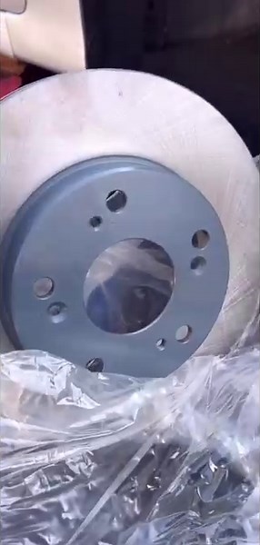 4.3K views · 69 reactions | My mobile mechanic goes into depth about the importance of installing coated brake rotors versus non-coated breakers #automotiverepair #collision #engineroom #automotivetechnician #pdrtools #garagegoals #mechanic #auto #brakes #repair #fix | My Mobile Mechanic / Auto Repair & Brake Replacement. | Facebook