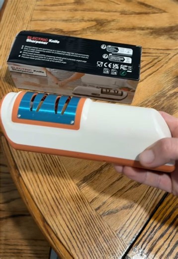 Electric Knife sharpener. #farm #knife #knifesharpener #home