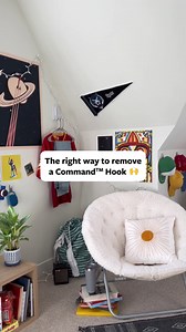 Magic trick? 彩 Nope, just the right way to remove your Command™ Hooks! ✨ The secret is to slowly stretch the strip down for a perfectly damage-free wall. No tools, no mess, just a clean slate.  #CommandHome #RentalFriendly #DamageFreeHooks #Homeorganisation | Command | Facebook