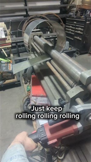 using the pipe threader to roll is awesome #fabrication #millwright #welding #mechanical #tools