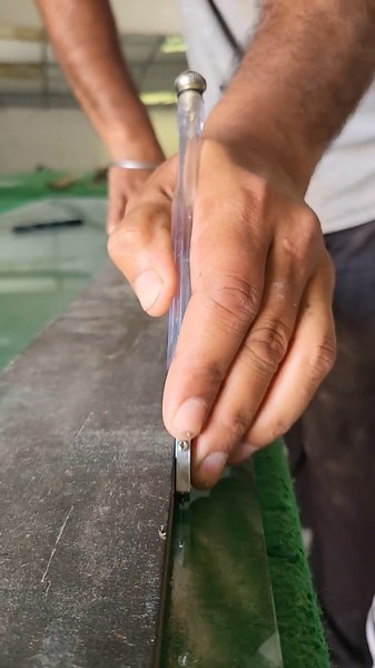 Amazing skills😵🔎 | Diy glass cuttingPerfect glass cutting skills! 🔥 #glasscutting #glasscutter