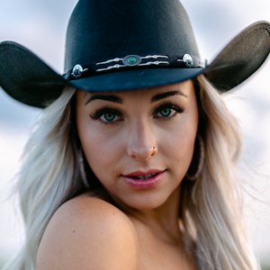 macynicolewalker - Link in Bio & Creator Tools | Beacons