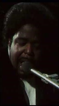 Barry White & the Love unlimited Orchestra performing. (I’m gonna love you.) good music good Vibes