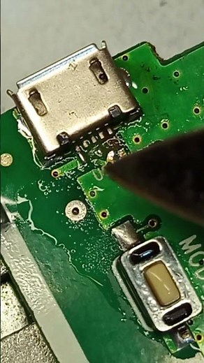 INSTALL PORT MICRO USB AND TRACK SO MANY BREAK