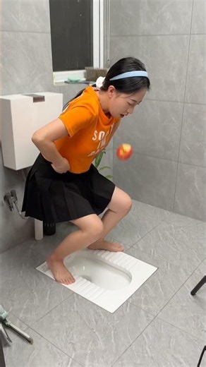Squat toilet lid #lifehacks#BathroomIdeas#smartdesign #usefulgadgets