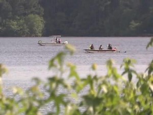 Body found of 14-year-old boy thrown from boat during crash at Buckhorn Reservoir