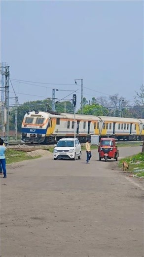 Perfect Timing 😳 Train + Car = Cinematic Shot!