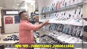 आगरा मे यहाँ बनते है जूते ,150 का ख़रीदे 350 में बेचे Shoes Factory In Agra /Shoes Wholesale Market ( hing ki mandi ) | Praveen Vlogs