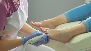 clip-30836035-doctor-podiatry