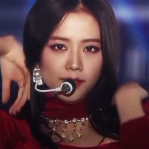 KIM JISOO FLOWR MV EDIT||•~‪@cherrynur‬