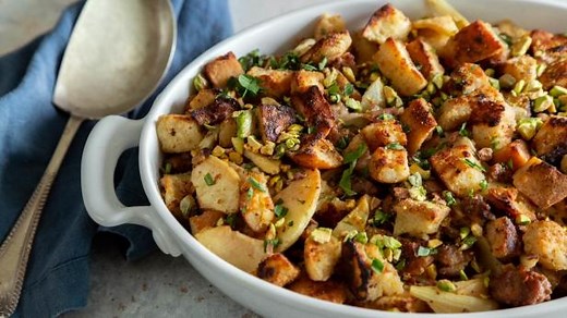 Spiced Apple Sausage Stuffing