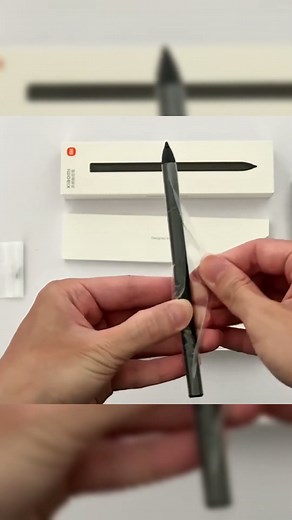 Xiaomi focus stylus pick up the pen and write, touch it to create a picture.