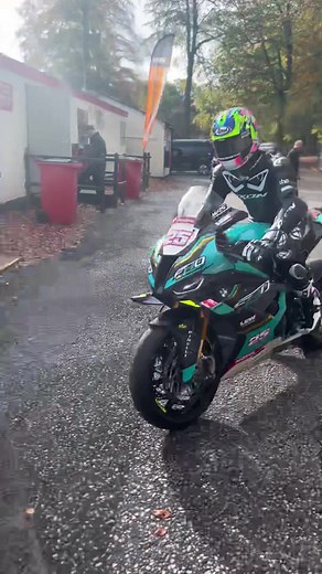 My first ride on the @fhoracing #BMW #bts #cadwellpark #bsb