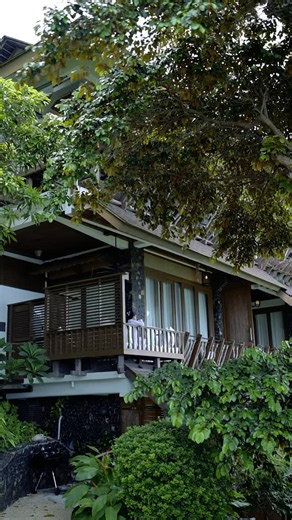 Calming corners in the Zephyr Suite—designed to match your every moment of relaxation. #VivereAzure Book directly by connecting only through our verified channels: 🌐 Website: www.vivereazure.com 📧 Email: hello@vivereazure.com 📞 Phone: (632) 8 771-7777 📘 Facebook: fb.com/vivere.azure | Vivere Azure