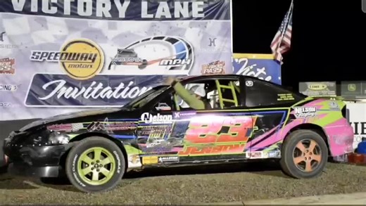 Braden (@dirt_empire_photography)’s videos with original sound - Braden