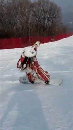 The children s snow break is over wuuuuuuu #Snowboard girl#Light load slippery#Here s