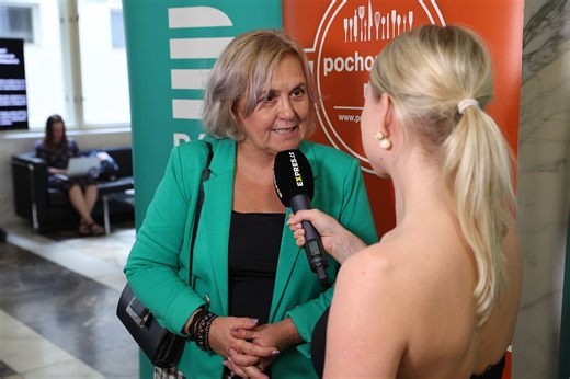 Kateřina Cajthamlová musela změnit image! Ruský server jí ukradl identitu. - Expres.cz