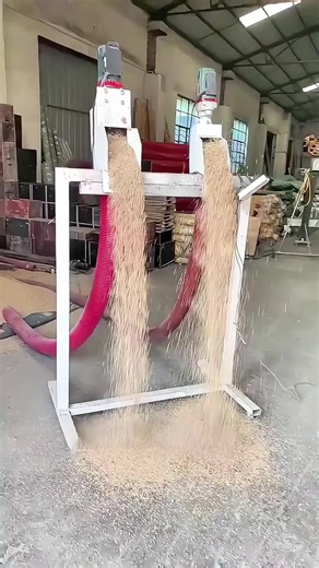 Hose-Fed Grain Suction Machine for Efficient Conveying