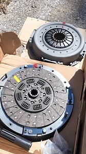 Dual disk clutch install 🔥 | Dippin' Diesel