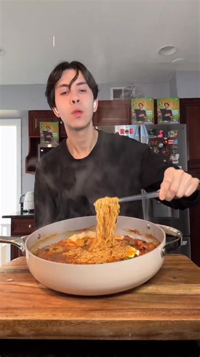 Higher-Protein Korean Army Base Stew (Budae Jjigae) 🇰🇷🔥 One of my go-to comfort meals that still fits my lifestyle. Warm, spicy, cozy,and ready in 30 minutes, all in one pot 🍲 If you’ve followed my journey, you know I don’t believe in cutting foods..just making them work for you. This is exactly that 🤍 Ingredients: 🥩 6 slices brisket (add more if you want) 🌱 ½ block tofu 🥬 ½ cup cabbage 🍄 1 cup enoki mushrooms 🌭 1 cup turkey sausage, sliced 🧅 1 cup white onions 🥬 1 cup kimchi 🍖 32 f