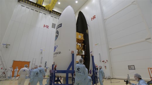 ESA Television - Videos - 2024 - 08 - Last Vega Launch - Sentinel-2C - Closing the fairing over Sentinel-2C for Vega