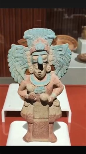 Maya Ceramic Figurine of a Ruler or a musician#maya #civilization #Aztec #ancient #figurine #history