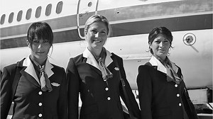 Air Hostess: पहले केवल नर्सों को ही क्यों बनाया जाता था एयर होस्टेस, जानिए कौन थी पहली महिला फ्लाइट अटेंडेंट