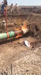 1.3M views · 2.3K reactions | Live Gas Pipeline Tie-in (Hot Welding) | Libyan Oil & Gas Insider | Facebook