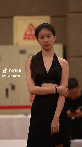 优雅拉丁舞，展现时尚与魅力