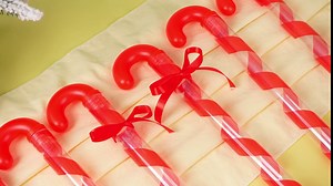 Soaoo Candy Tube Long Candy Cane Shaped Containers Empty Candy Cane Clear Plastic Candy Tube Candy Tubes with Lids Christmas Party Supplies for Holiday Xmas Party(50 Pcs)