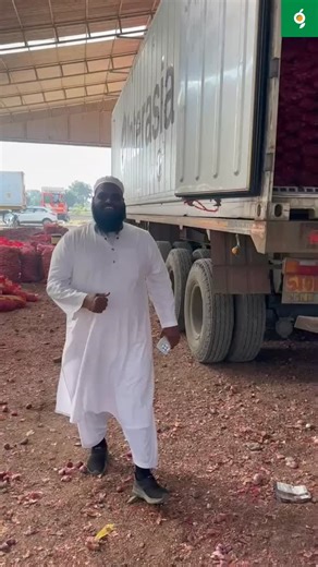 OmniGen Export on Instagram: "Malaysia export ke liye 9 kg mesh bag packaging 🇲🇾 Export quality | Proper weight | Trusted supply 🌎 OMNIGEN EXPORT Your Global Export Partner #OmnigenExport #exportquality #OnionExport #MeshBagPacking #ExportFromIndia #ContainerLoading #AgriExport #FreshVegetables #IndianOnion #OnionPacking #GlobalExport #ExportBusiness #SupplierIndia #FarmToPort #Logistics #tradeindia"