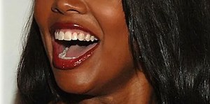 Tisha Campbell Presented Gabrielle Union With The Life-Changing Gift Of Therapy: "I Want My Sisters To Win"