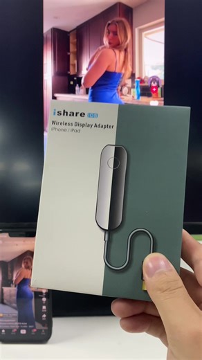 Easily share your iOs screen in full HD with this wireless HDMl setup. Simple plug-inreceiver, no Wi-Fi or Bluetooth requiredjust quick, smooth viewing straight fromyour device. #WirelessHDMI #hdmitransmitter #PlugAndPlay #EasySetup #FUIIHD
