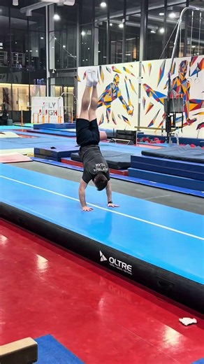 Round off back handspring connection #challenge
