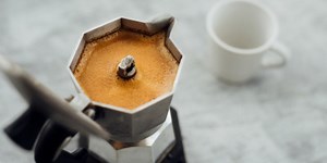 Como fazer café na cafeteira italiana: Aprenda em 7 passos!