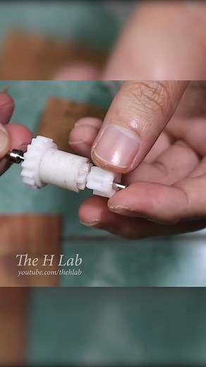 Precision meets creativity at The H Lab 🛠️✨ Turning ideas into reality — one layer at a time 🚀 #TheHLab 🧩 #3DPrinting 🔧 #Innovation 🚀 #DesignToReality 🎨 #MakerLife ⚙️ #TechArt 💡 #PrototypeToProduct 🏗️ #FutureOfMaking 🌍 | H Lab fan