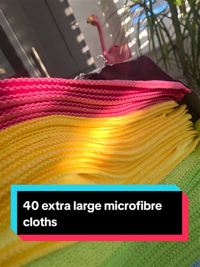 40 Extra Large Microfibre Cloths on Huge Discount
