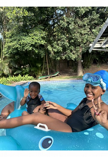 Swimming Lessons for Adults: Overcoming Challenges