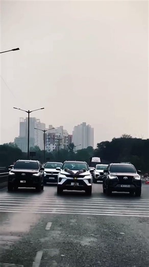 Fortuner Legender Delivery With Kafila#fortuner#thar#trendingshorts #viral#car#craze#viralchallenge