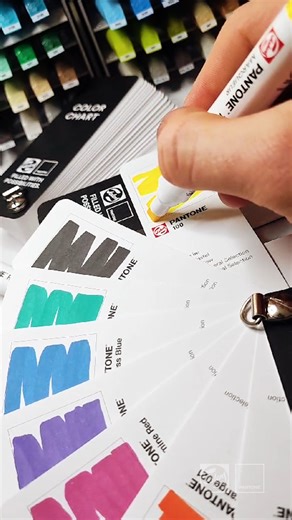 Swatch away with the Talens | Pantone markers! Experience smooth strokes and rich pigments with these vibrant markers. ❤ #talenspantone #talenspantonemarker #pantone #markerink | Royal Talens