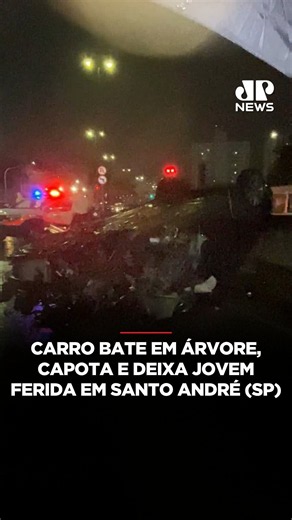 Um grave acidente ocorreu na noite deste sábado (5) em Santo André. O motorista de um veículo perdeu o controle da direção, colidiu contra uma árvore e capotou. Com a força do impacto, o automóvel atravessou a via, parou de rodas para cima e teve peças arremessadas contra um carro estacionado no pátio de uma empresa da região. Duas pessoas ocupavam o veículo no momento da colisão. Uma jovem sofreu ferimentos e recebeu atendimento das equipes de resgate. As causas da perda de controle do automóve