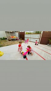 54K views · 702 reactions | Urodzinowe zabawy maluszków, nawet Czaruś przekonał się na rowerek ❤️ #rodzinaclarke #wieloraczki #urodziny | RodzinaClarke | Facebook