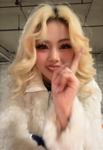 @vybzkartel ✨ DC @JR black eagle 🇯🇲 @CraigBlackEagle @NiekaOG⚡️ @Damion BG DANCER @Wyaless BG Dancer @PRODUCTION